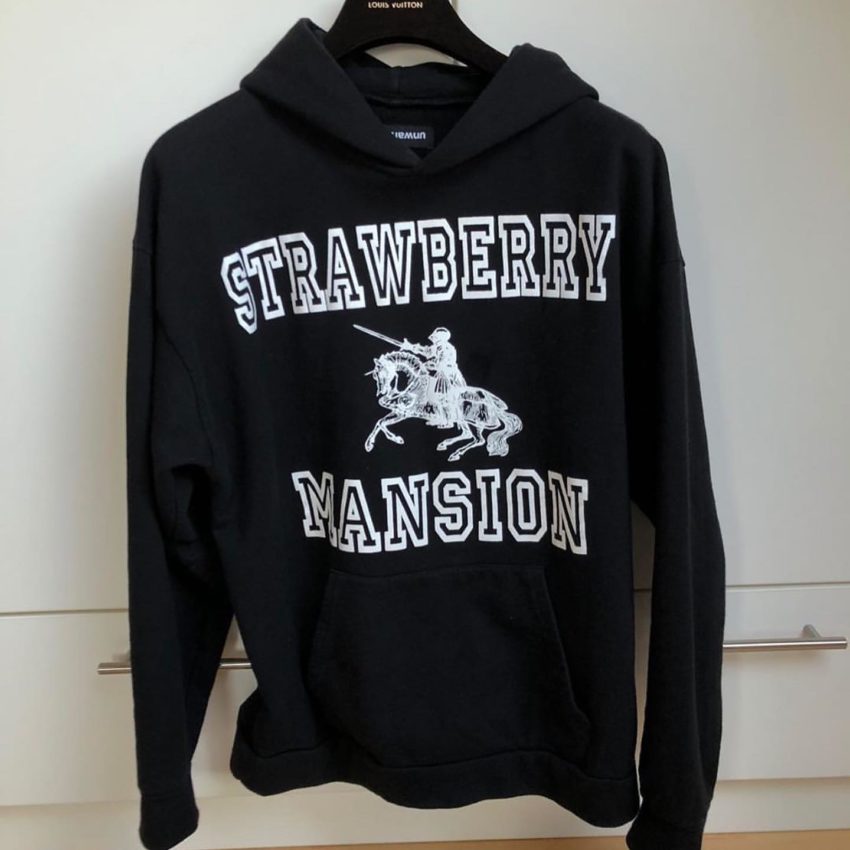 Unwanted Strawberry Mansion Hoodie L - sorry_not_fame Mall