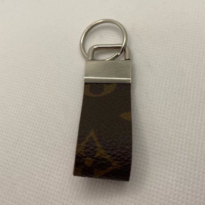 Custom Louis Vuitton Schlüsselanhänger aus originalem LV-Canvas 2cm breite  x ~5,5-6cm Länge(inkl Clip) - sorry_not_fame Mall