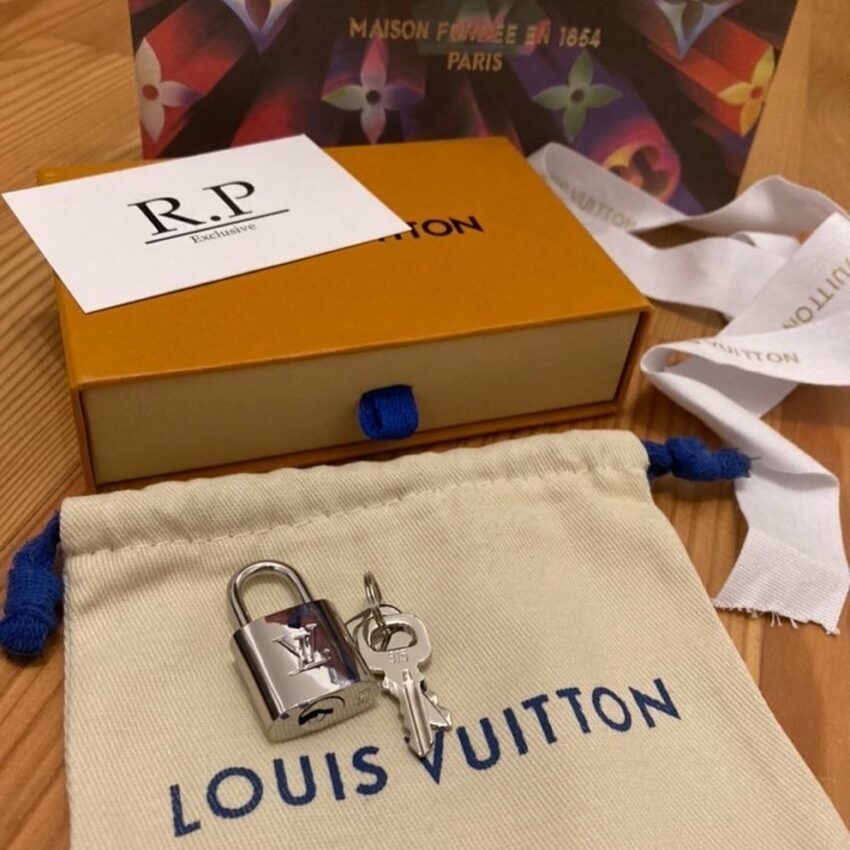 Custom Louis Vuitton Maske - sorry_not_fame Mall